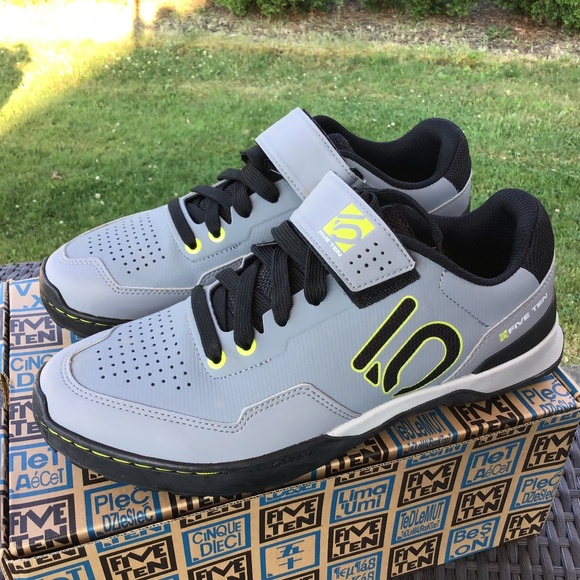 Five Ten Mountain Bike Shoes Men’s 9 Clip-in Nearly New Cycling EUC - Picture 2 of 14
